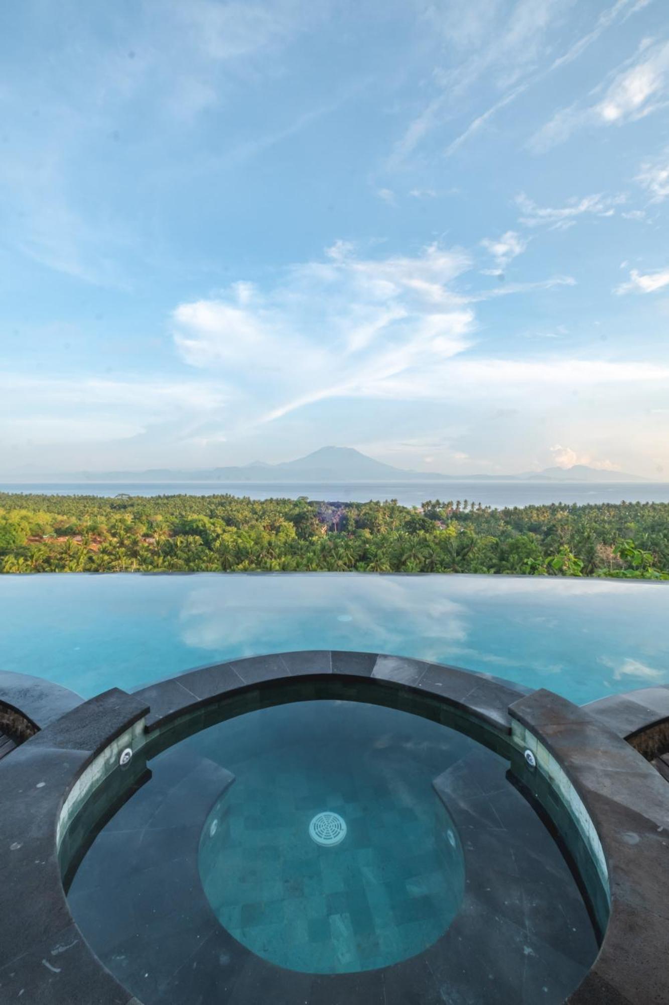 Villa Kaliente Toyapakeh Exteriér fotografie