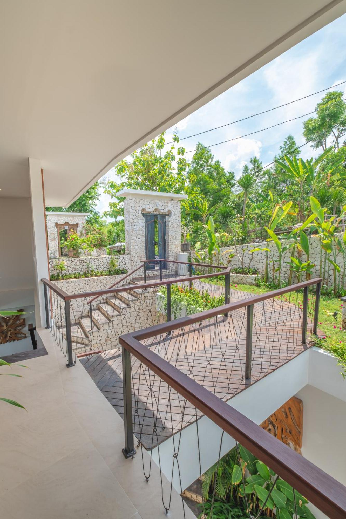 Villa Kaliente Toyapakeh Exteriér fotografie
